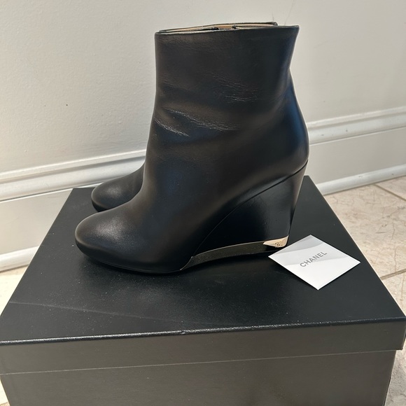 Authentic Chanel Black Lambskin Wedge Boots - Picture 3 of 10